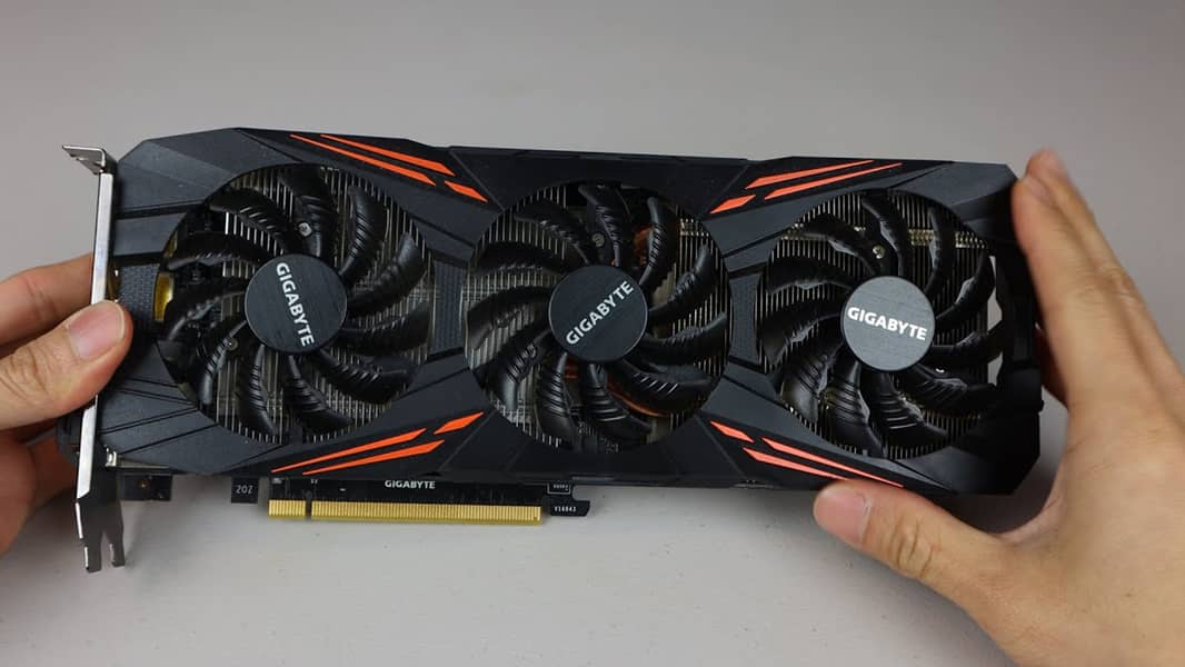 GIGABYTE G1 GTX 1070 ( 8gb , 256 bits) triple fan 1