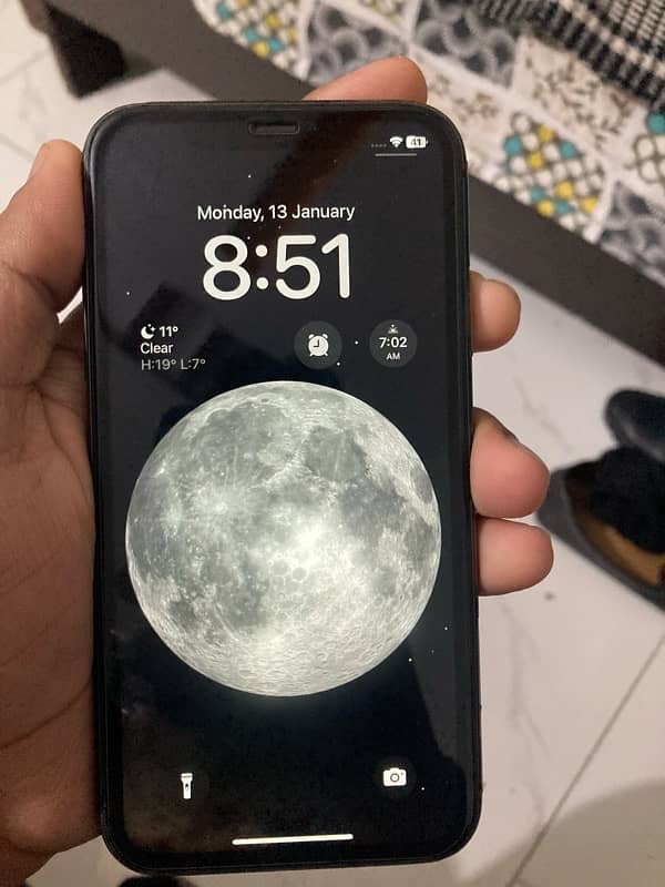 iphone 11 64gb jv for urgent sale 0