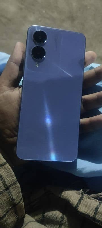 vivi y17S 6+6/128gb 3