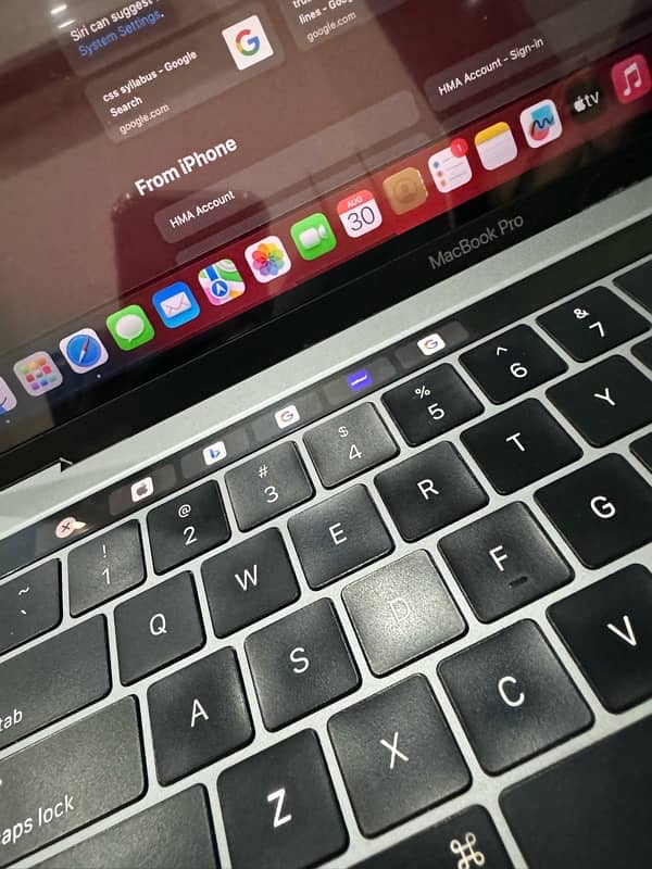 Apple MacBook Pro Late 2017 Touchbar 16/512GB 2