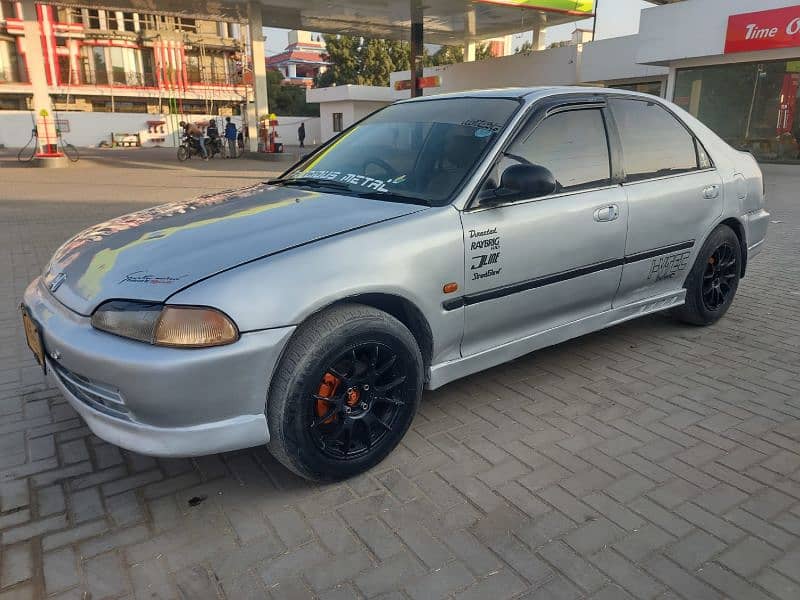 Honda Civic EXi 1995 4