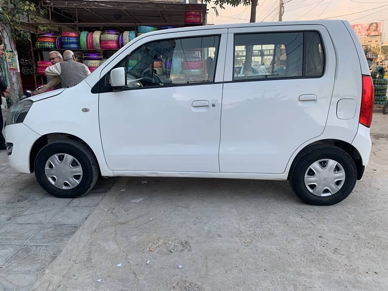 Suzuki Wagon R 2018 5