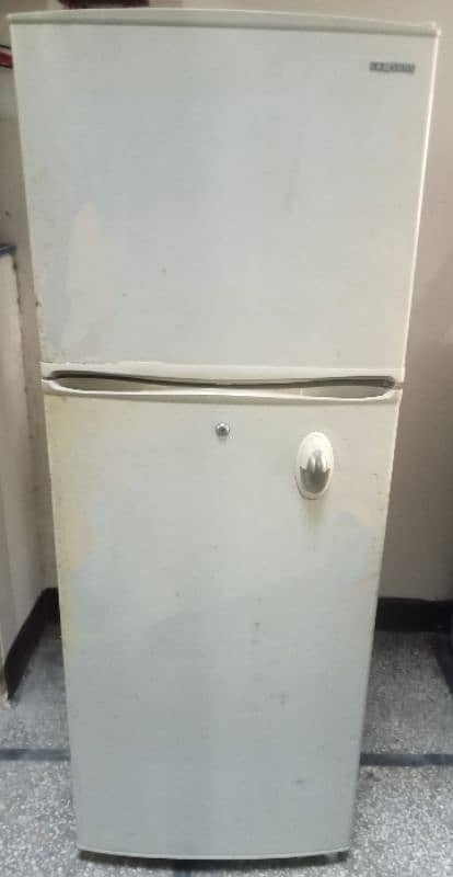 Samsung non frast fridge 1