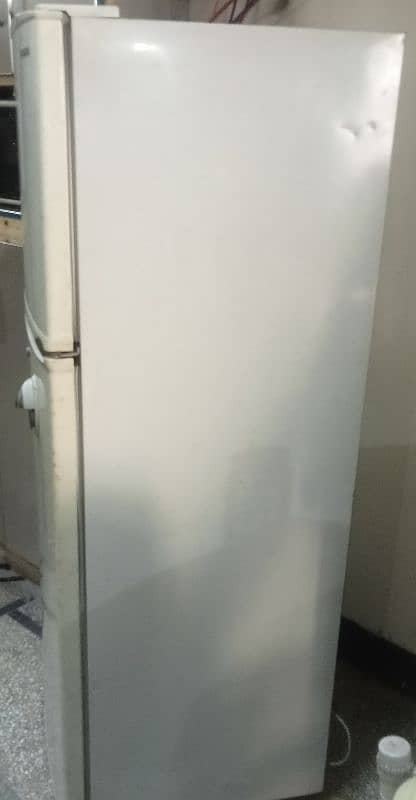 Samsung non frast fridge 2