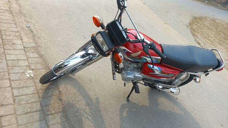 bilkul bike new h condition 10 by 10 h 2