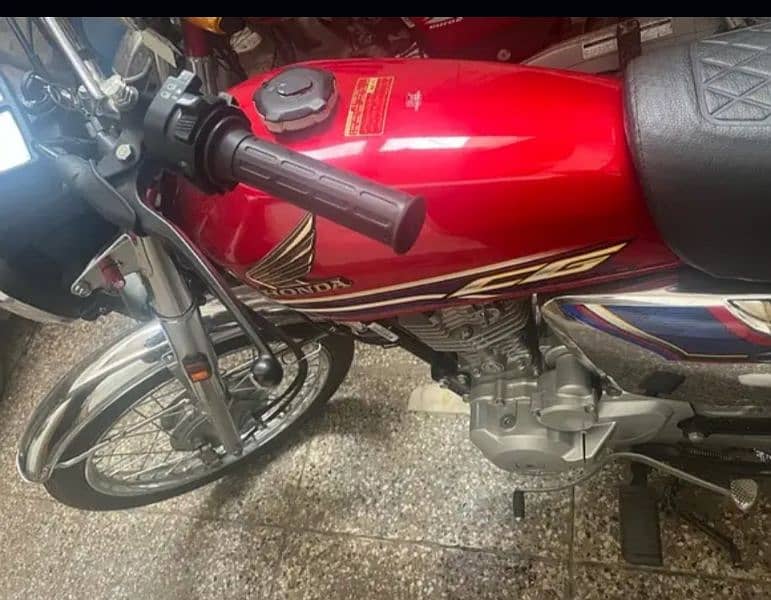 urgent sale Honda Special Edition 24 Model Fully Lush Condition 4