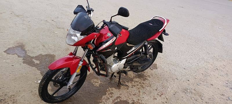 Yamaha YBR 125 2022 6