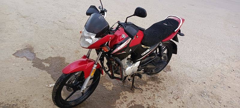 Yamaha YBR 125 2022 8