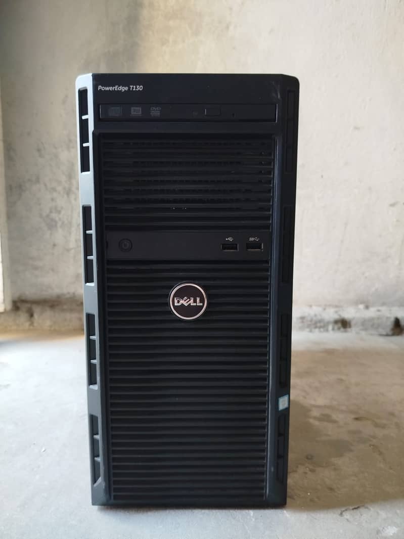 Dell T130 (i7 6th Generatio) / E3 1220 V5 / 16GB DDR4 / P1000 4GB DX12 0