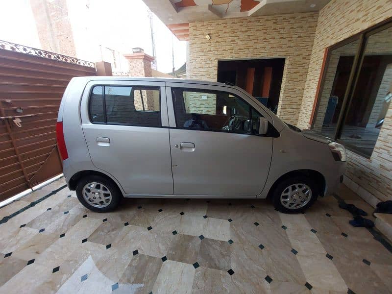 Suzuki Wagon R 2019 4