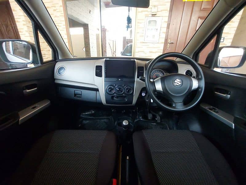 Suzuki Wagon R 2019 8