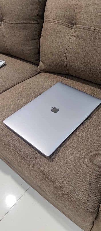 challenging price MacBook pro 2019 1