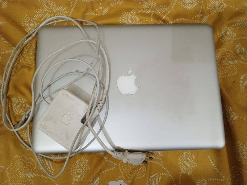 Apple Macbook Pro 4