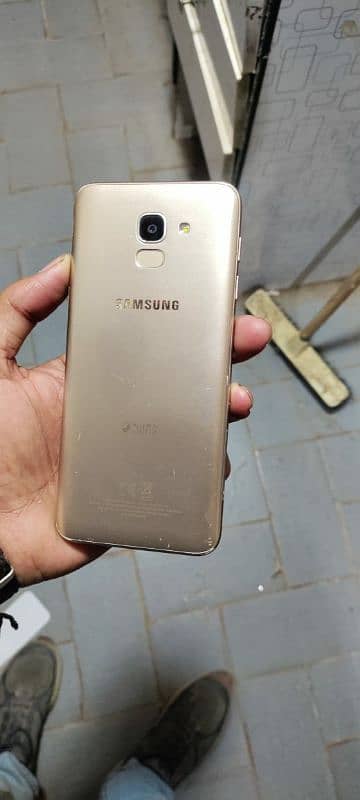 Samsung J6 3,32gb 1