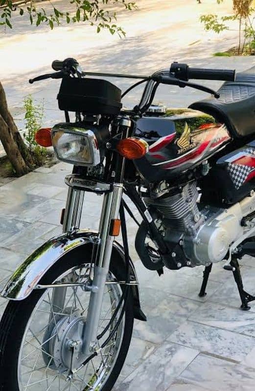 Honda Black Mint condition 0