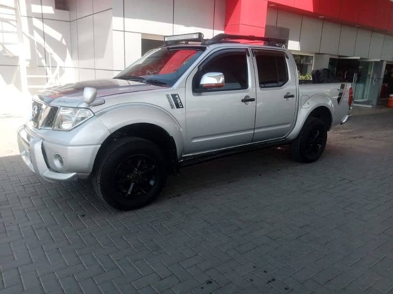 Nissan Navara 2008 1