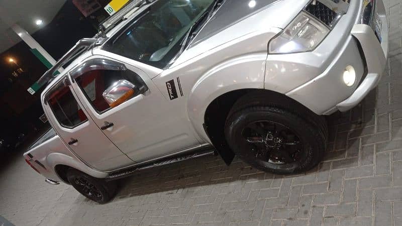 Nissan Navara 2008 5