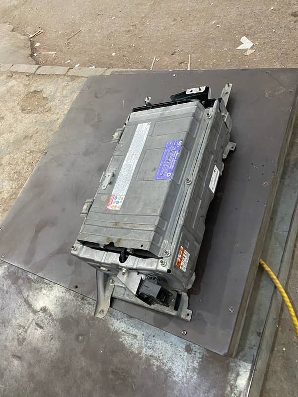 Prius Aqua Axio Fileder Vitz hybrid parts available 5 year warranty 5