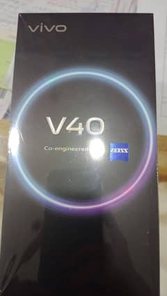 Vivo V40 BoX Pack Non Active