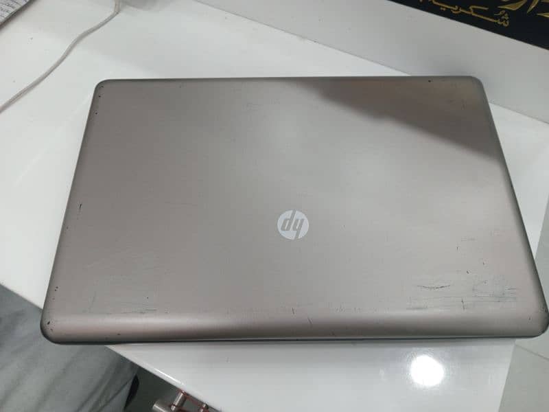 hp 630 intel Core i3 M380 2.53GHz 4gb Ram 128Gb. SSD 0