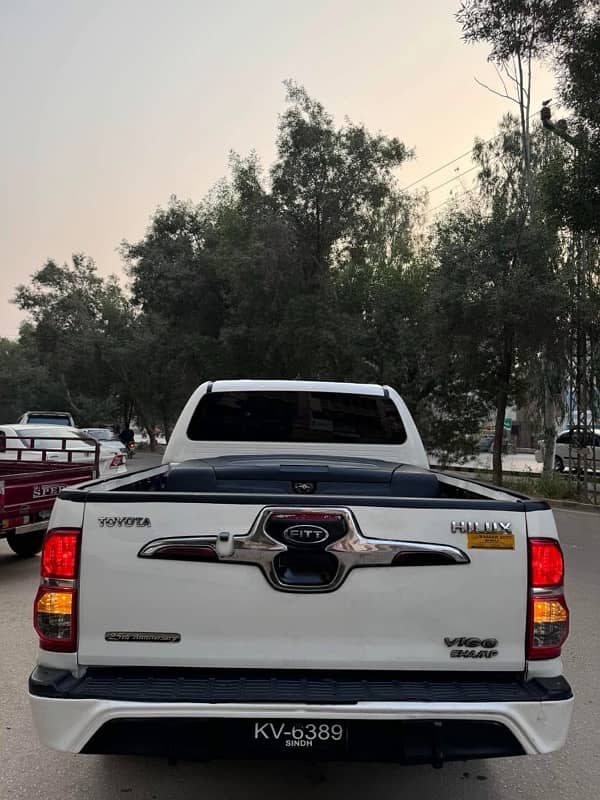 Toyota Hilux 2016 3