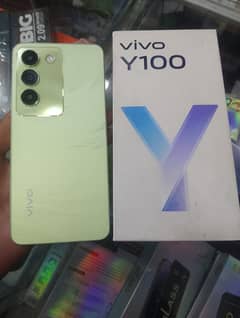 vivo Y100