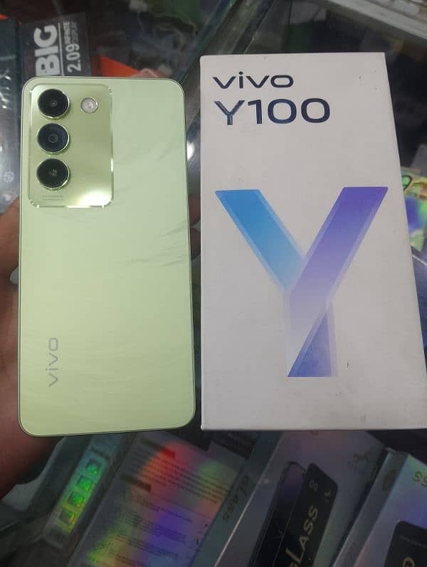 vivo Y100 0