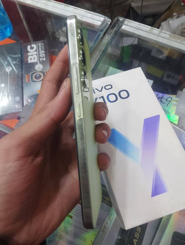 vivo Y100 2