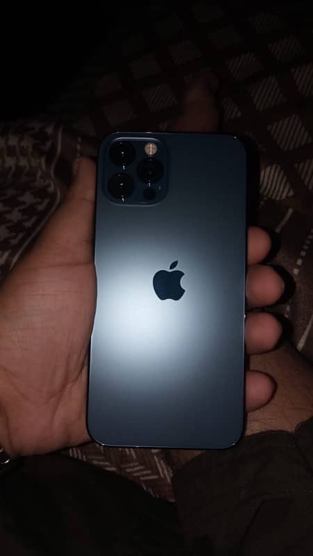 iphone 12 pro JV 87% blue 2