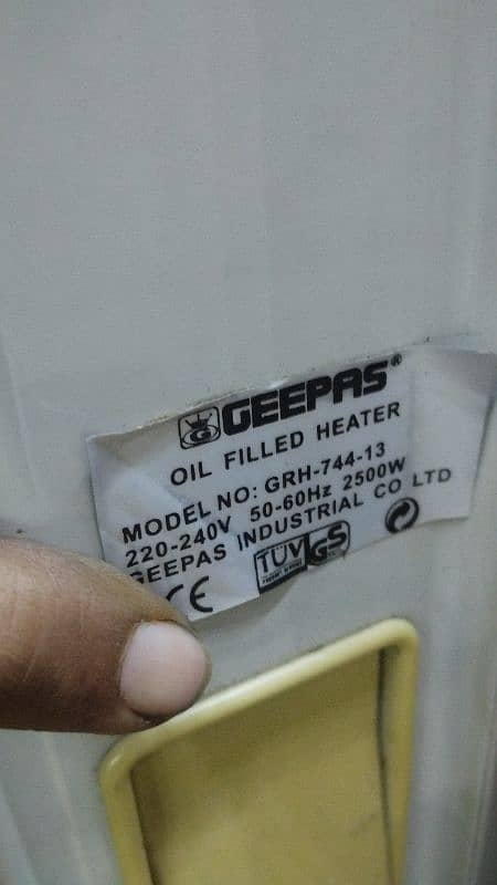 geepas oil heater 2