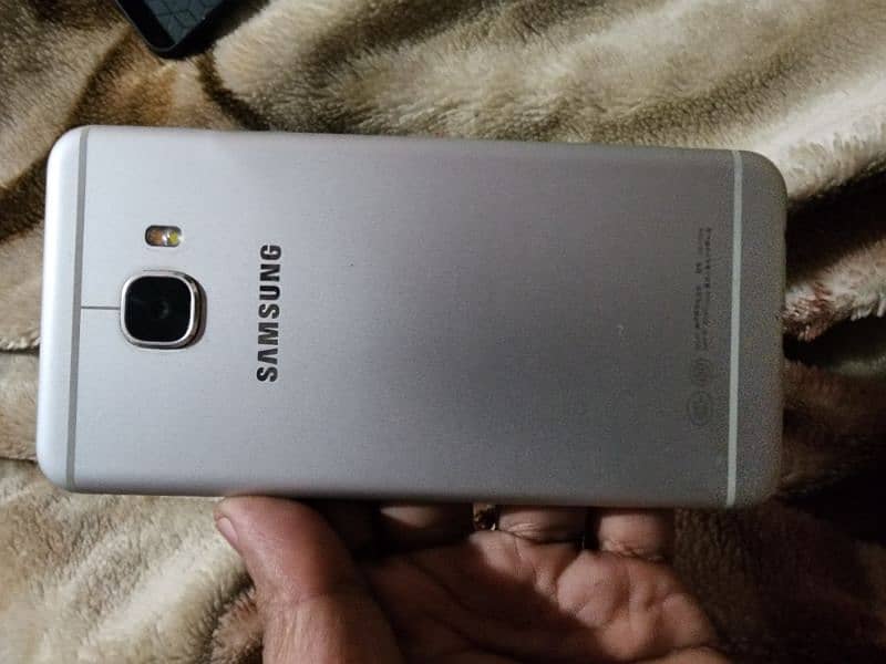 Samsung Galaxy C5 0