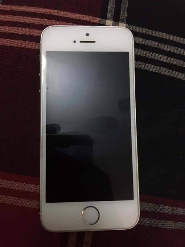 iPhone 5s PTA Approved 64GB # Watsapp 03486223941 1