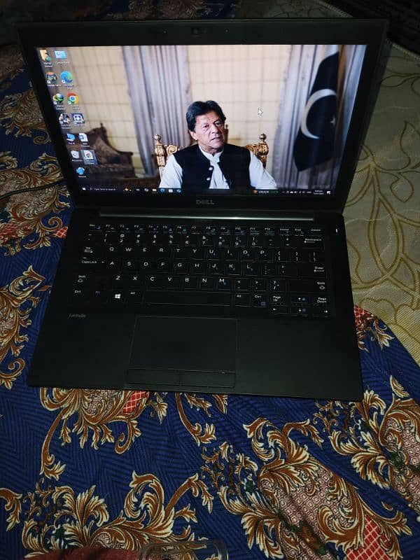 Dell Latitude 7280 0