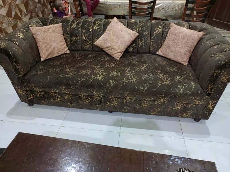 7 seater sofa 1