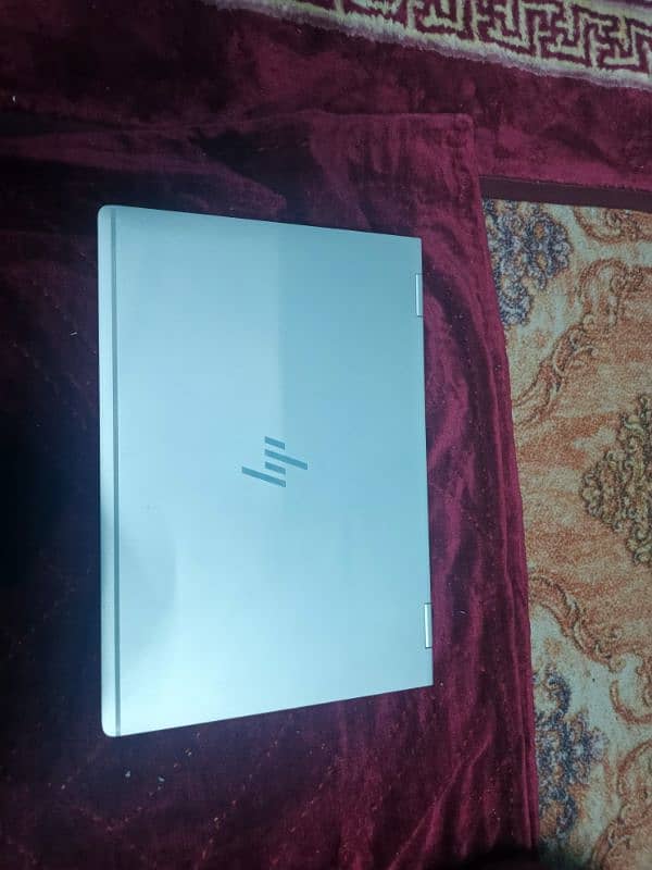 hp elitebook x360 1030 G2 intel core i5 7gen 0