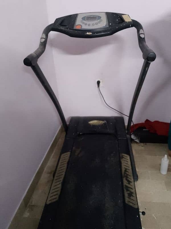 Electrical TreadMill. Excellent Condition. Fully automatic 5