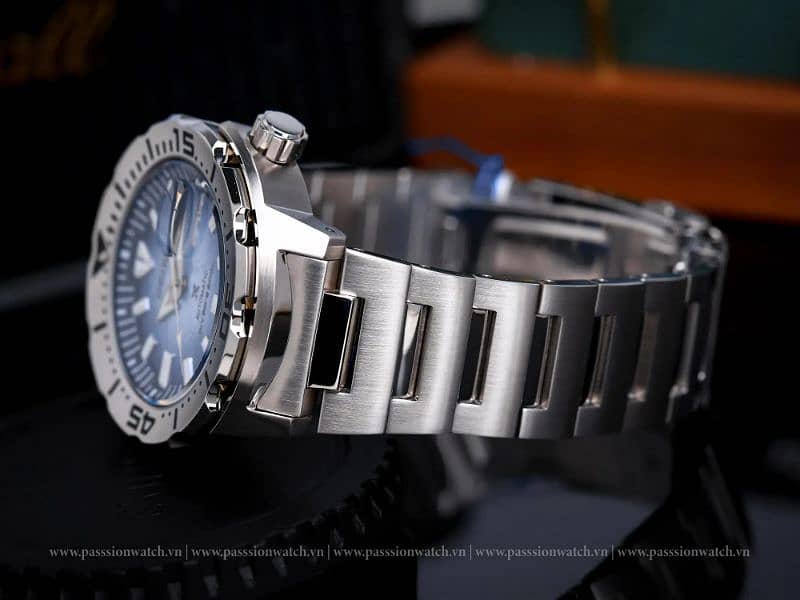 Seiko Prospex ‘Save The Ocean’ Antarctica Monster SRPG57K1 6