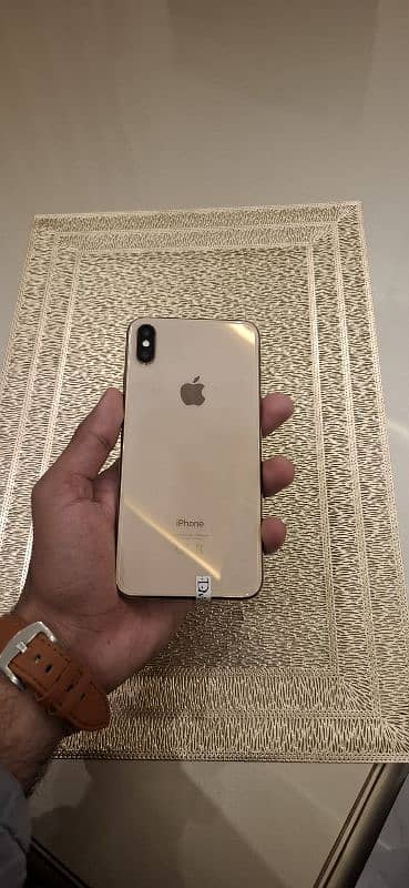 Xs max 0