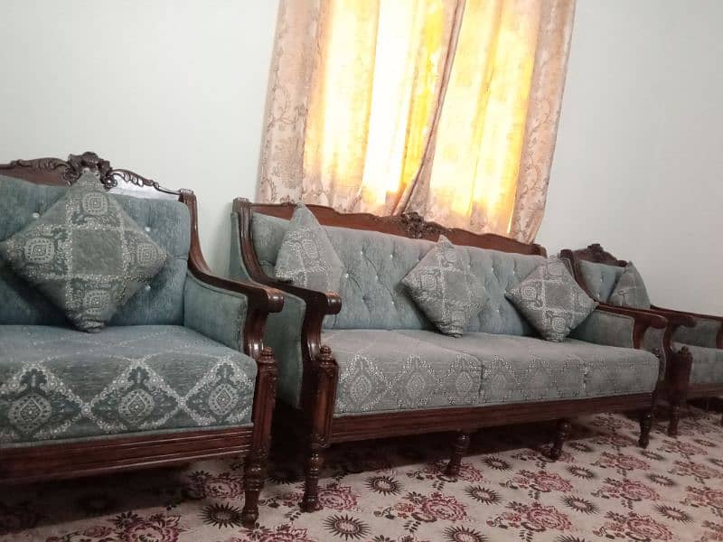 Sofa set for sale 1