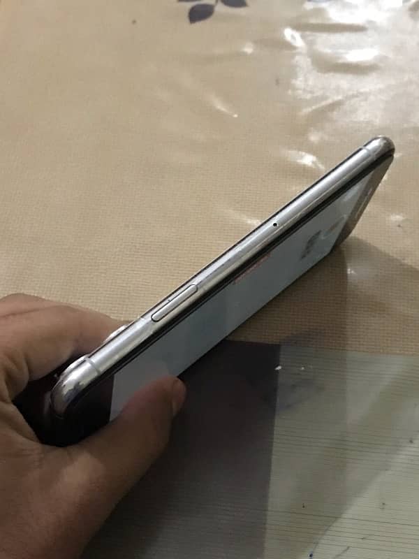 IPhone 11 pro jv 256gb 3