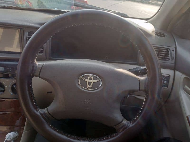 Toyota Corolla Altis 2005 7