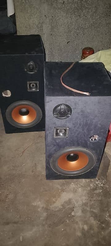 10 inches speakers with box for sale 0