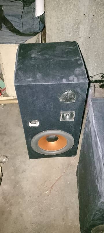 10 inches speakers with box for sale 2