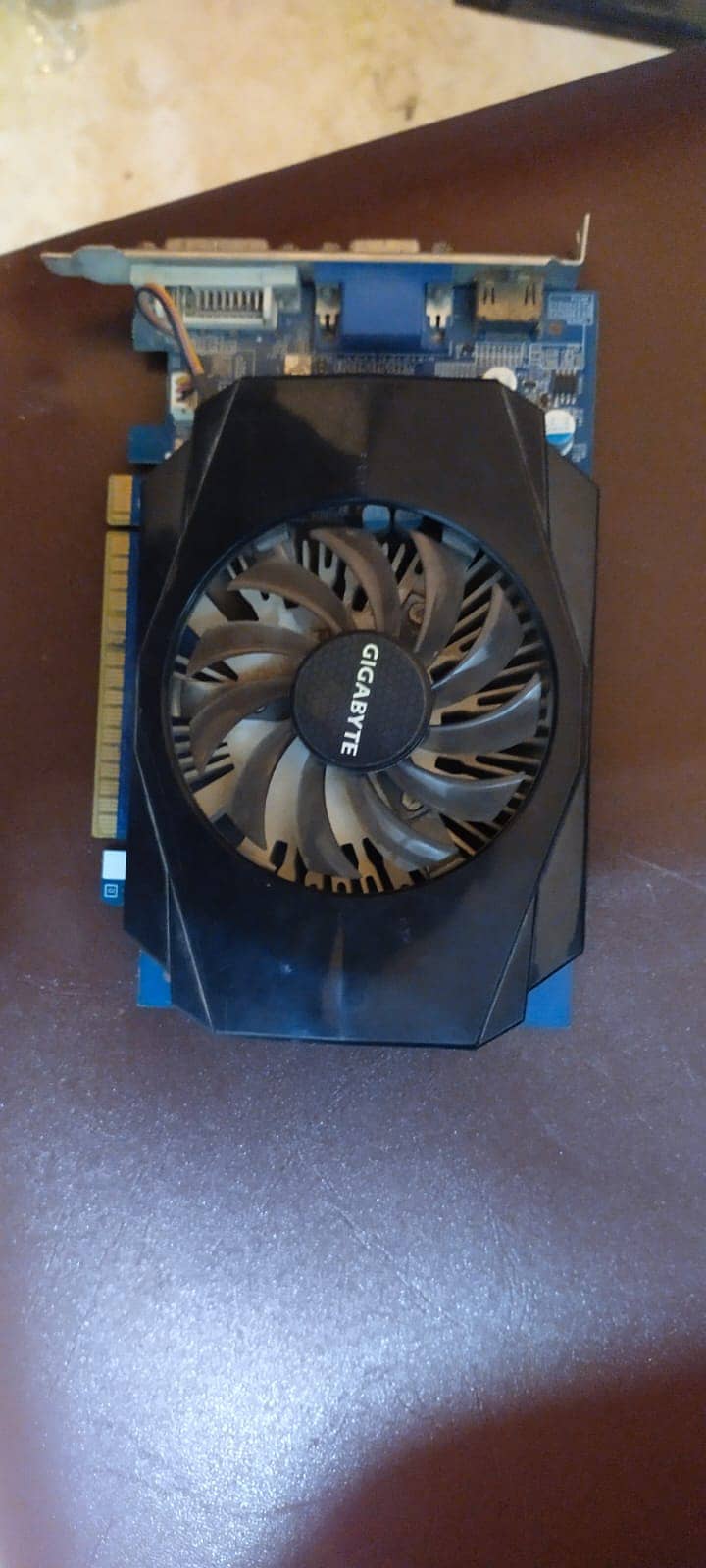 Nvidia gt 730 2 gb graphic card 0