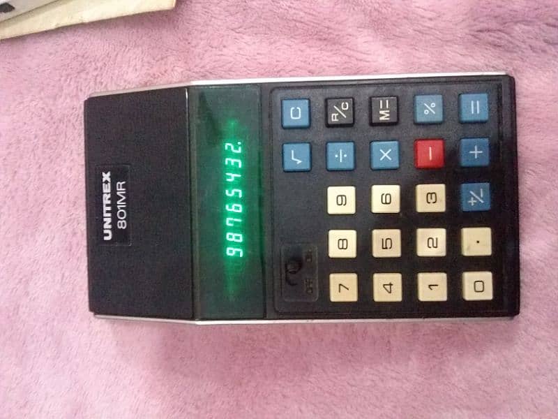 vintage since 1975s calculator each 1800 9