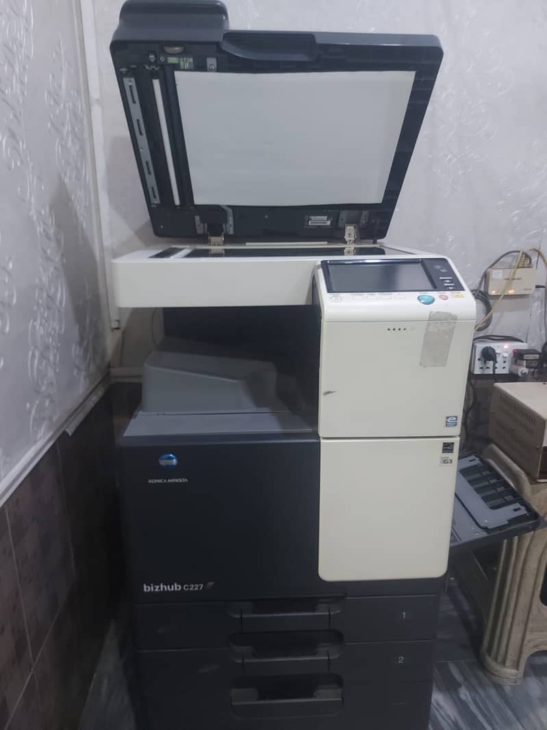 BIZHUB C327 Color A3 1