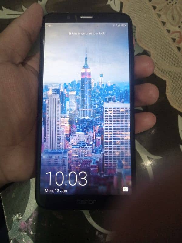 Huawei honor 7c 3