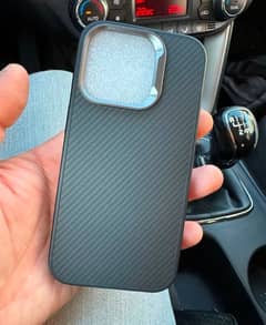 IPhone 16 Pro Max premium carbon fiber Patika cover