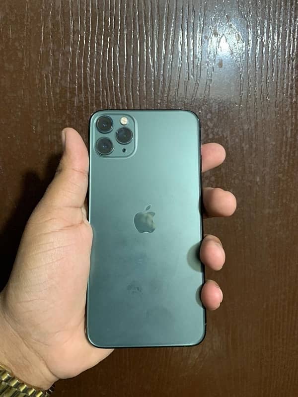 iPhone 11 Pro Max with box Dual Pta approved 2