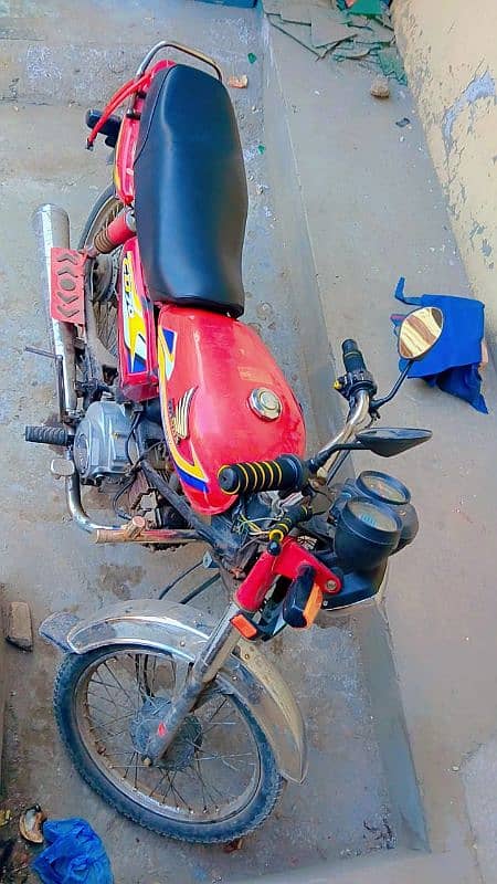 united 100cc urgent sale 0